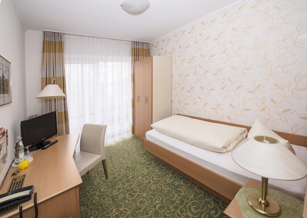 Land-Gut-Hotel Rohdenburg Лилиенталь Номер фото