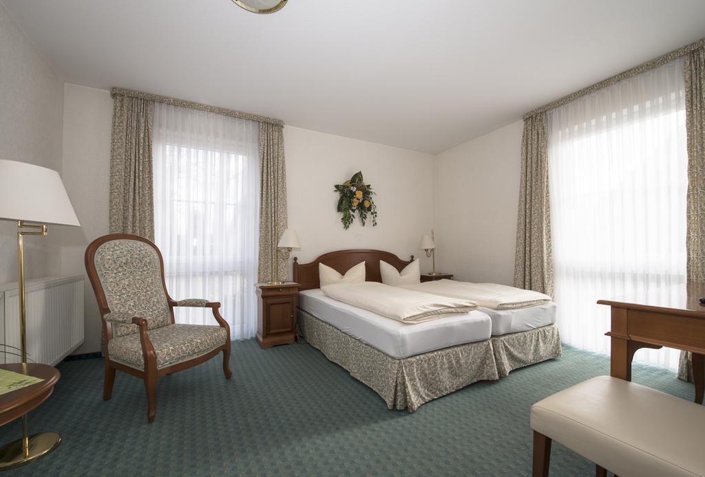 Land-Gut-Hotel Rohdenburg Лилиенталь Номер фото